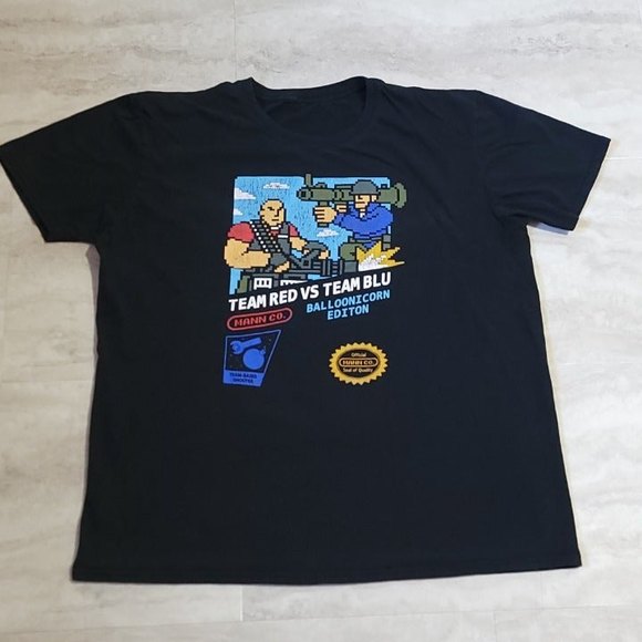 Team Red vs Team Blue "Balloonicorn Editon" Graphic Black Tagless - Picture 1 of 6